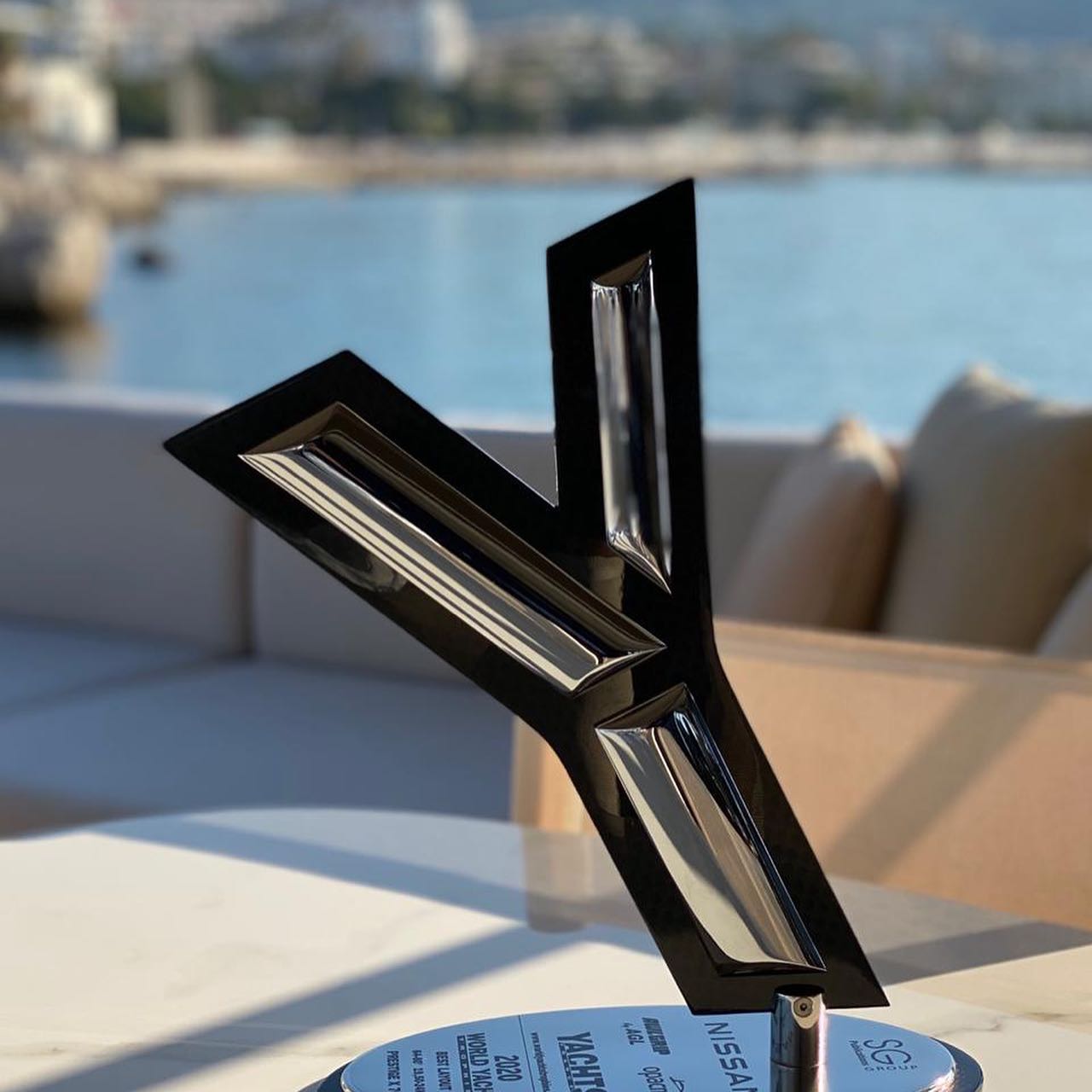, Prestige X70 Awarded Best Layout at the 2020 WORLD YACHT TROPHIES & Exclusive Visit