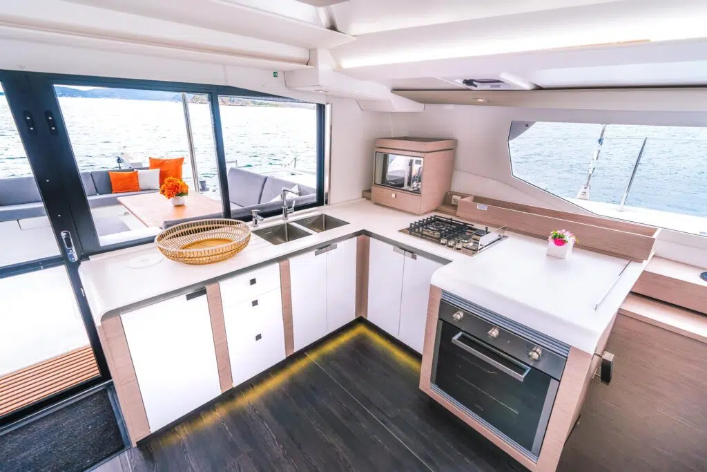, New Arrival &#8211; Fountaine Pajot Tanna 47 is now in HK!