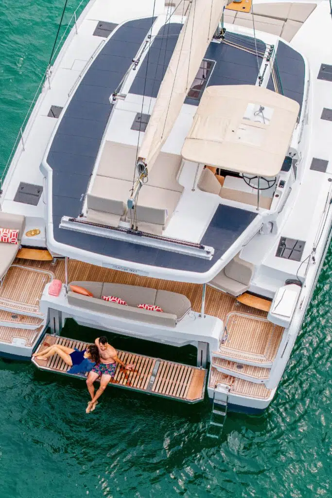 , 枫单白露戛纳首秀FP41, FP44 可选全电动双体船